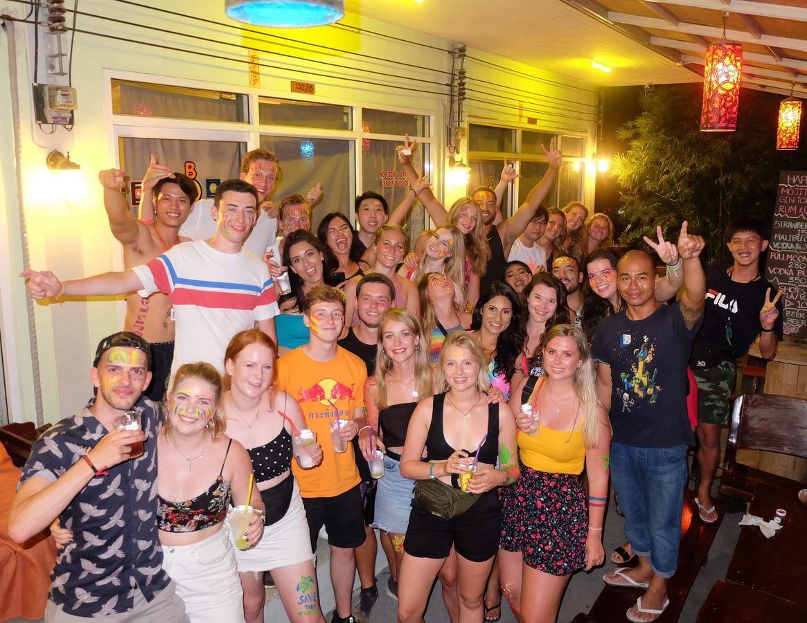 Smile Hostel Koh Phangan Exterior photo