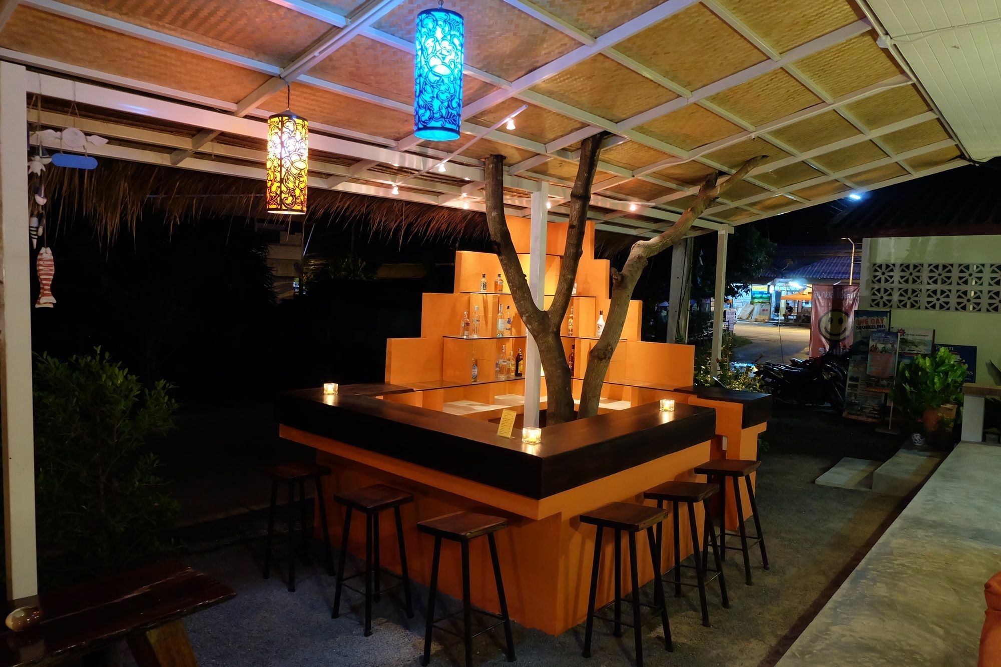 Smile Hostel Koh Phangan Exterior photo